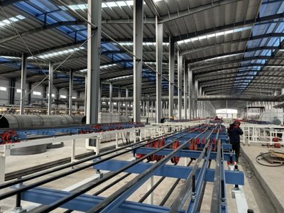 精隆陶瓷逆势增长第五年：柔性定制与零投诉如何领跑质感砖赛道？