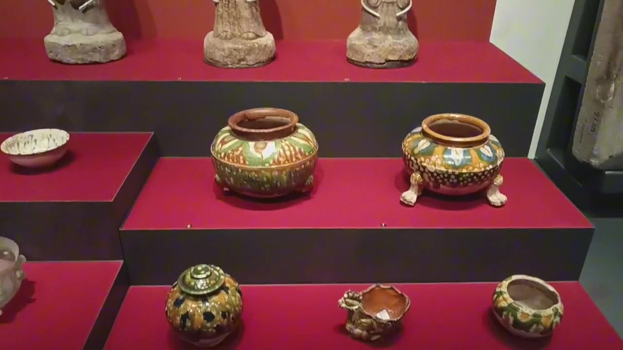 首都博物馆馆藏瓷器深度赏析（一）：探寻千年窑火中的华夏瑰宝