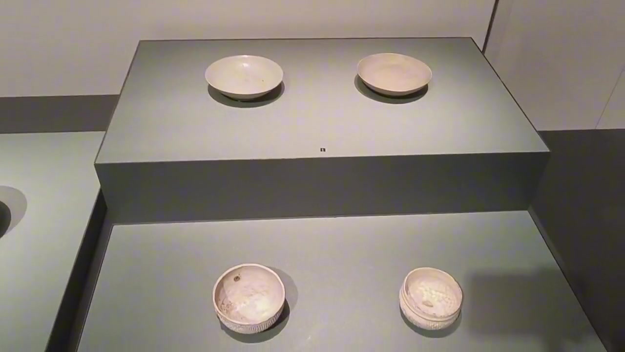 首都博物馆瓷器珍品深度赏析（五）：探寻千年器物之美与工艺奥秘