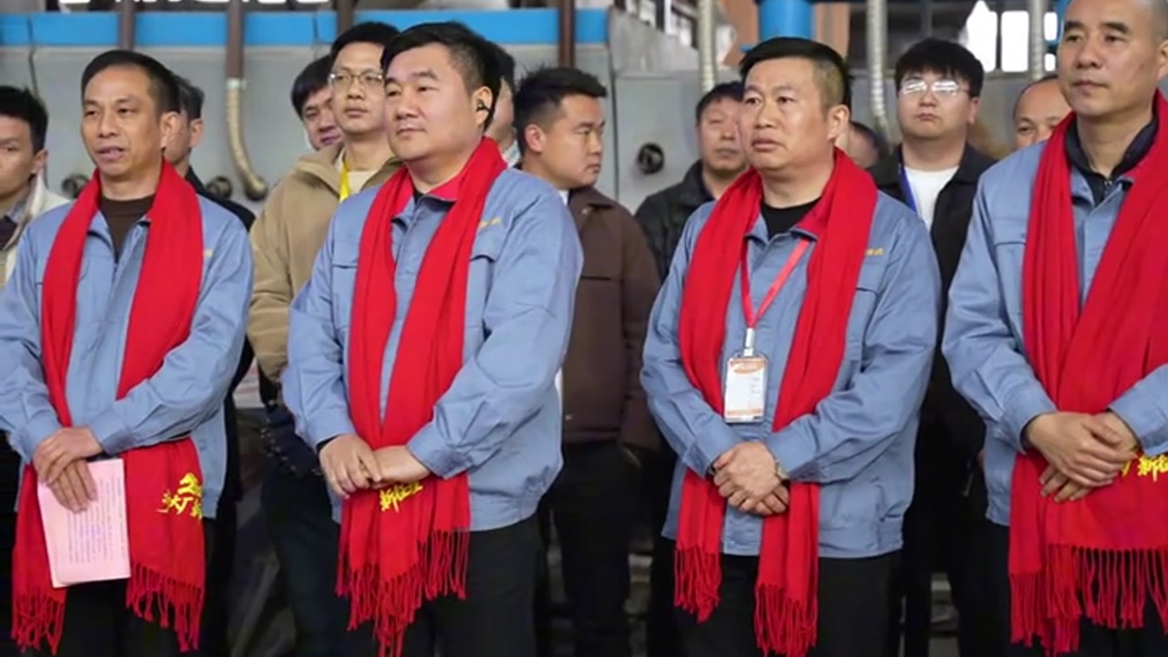 罗斯福陶瓷集团5A生产线成功点火，开启高端智造新篇章