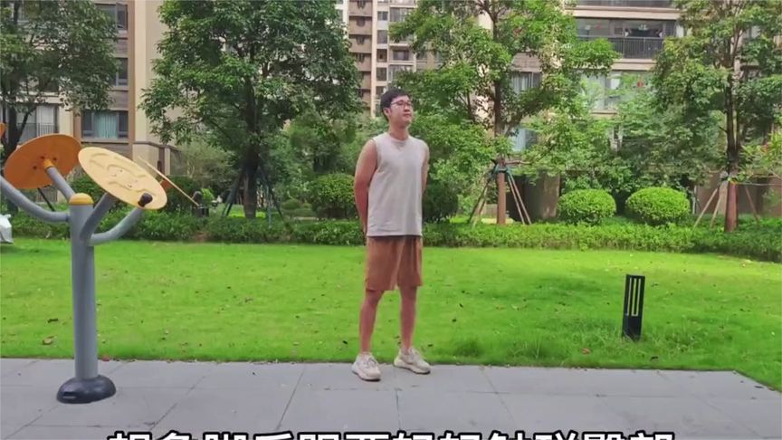 小伙坚持了一个月的钟摆跳，从大肚子到小肚子，瘦的都是内脏脂肪